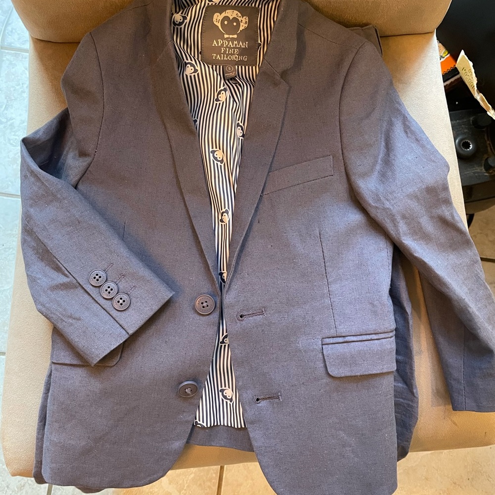 Appaman Suit Size 5